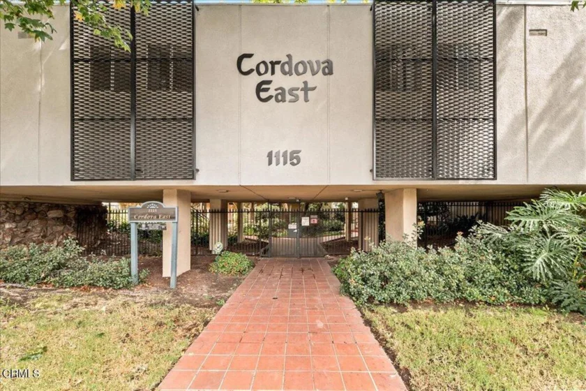 1115 Cordova Street #300 photo 37