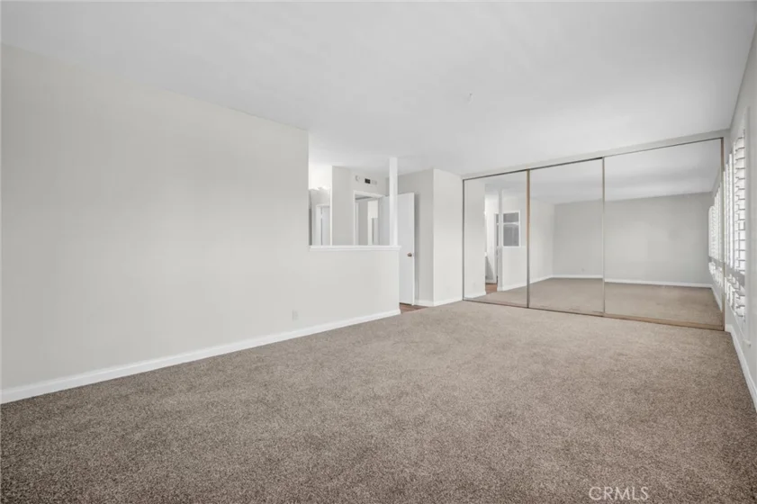 4107 Larwin Avenue photo 28