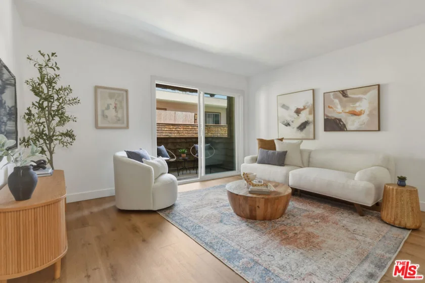 5403 Newcastle Avenue #19 photo 12