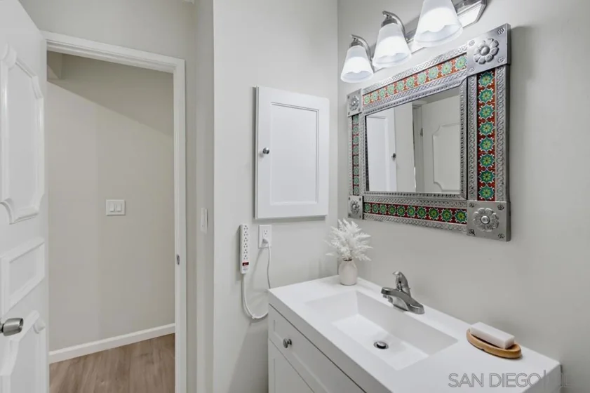 4750 Noyes #218 photo 16