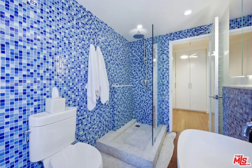 1400 N Hayworth Avenue #2 photo 8
