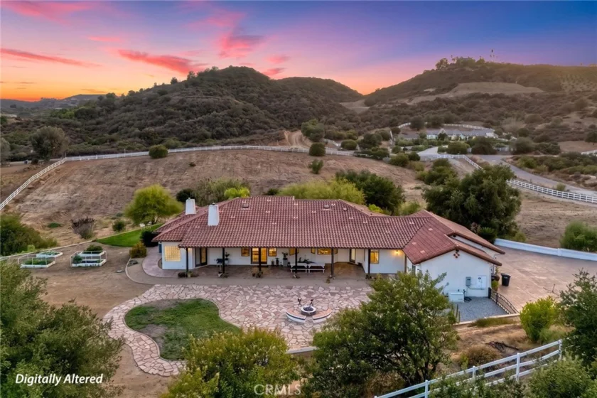 21977 Paseo Chico photo 56