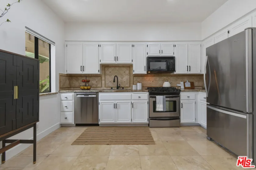 4707 Willis Avenue #206 photo 21