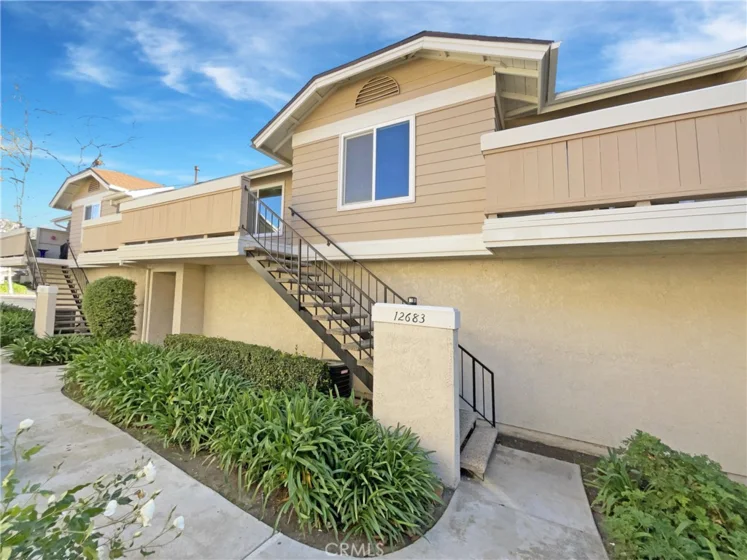 12683 Ferndale photo 1