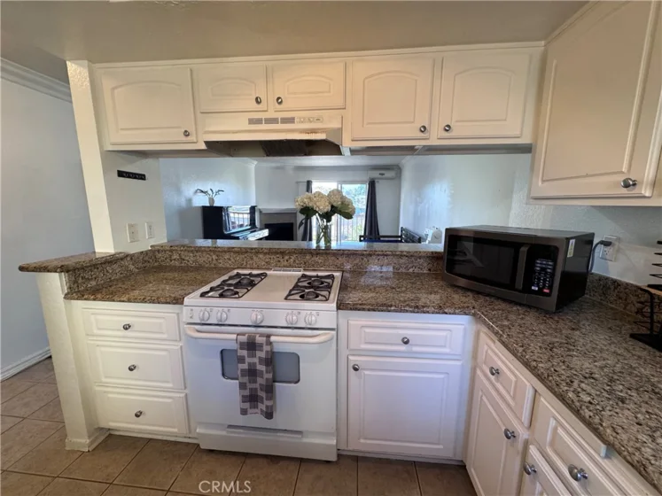 3516 E Ransom Street #303 photo 2