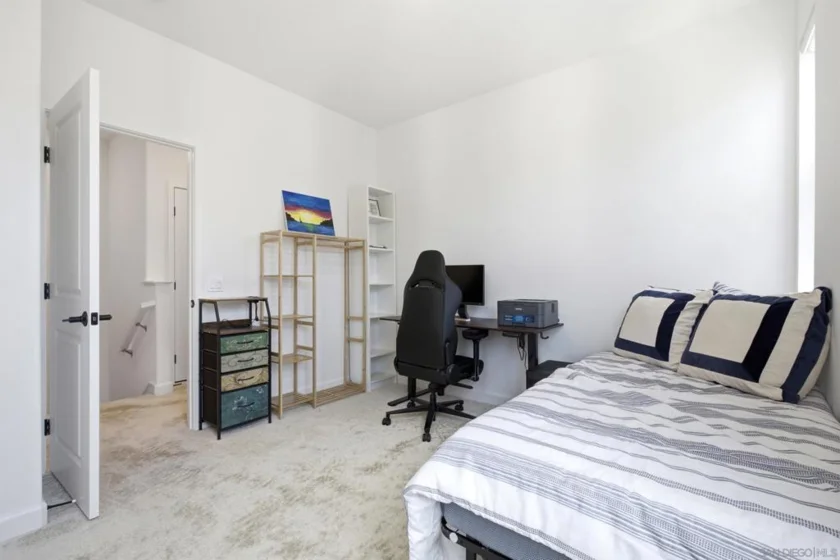 14136 Jonah Way photo 16