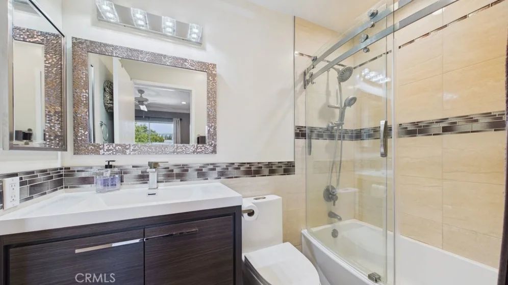 735 W California #102 photo 14