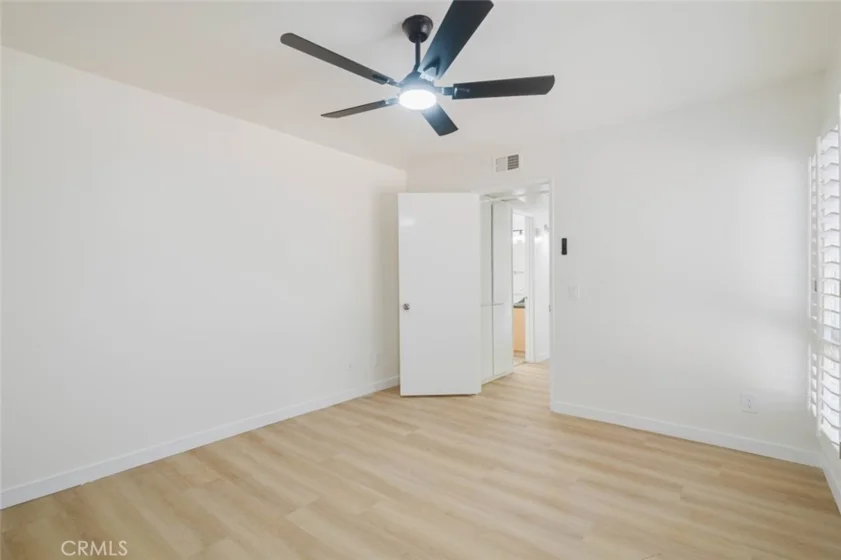 620 N Kenwood Street #208 photo 13