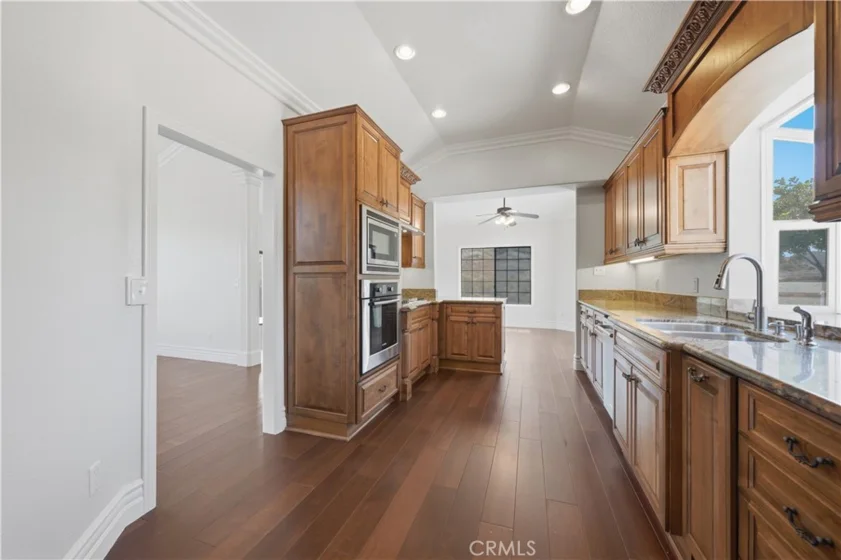 20655 Paseo Montana photo 30