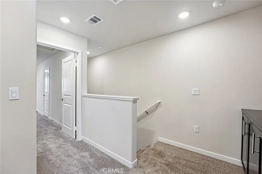 9524 Hannah Way photo 18
