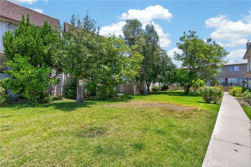 18410 Lull Street #1 photo 35