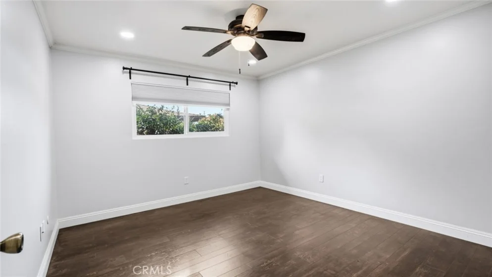 1800 E Heim #29 photo 13