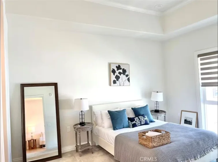 1598 Long Beach Boulevard #412 photo 5