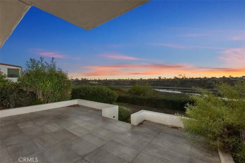 2021 Avenida Chico photo 40