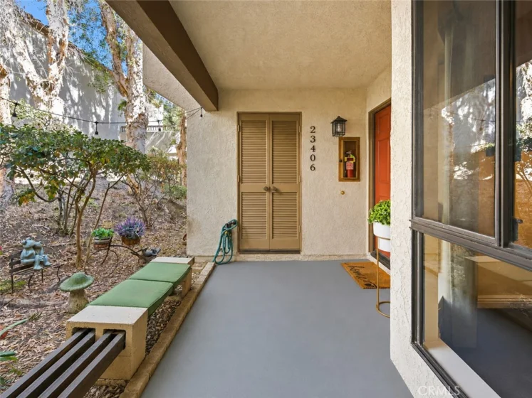 23406 Coso photo 40