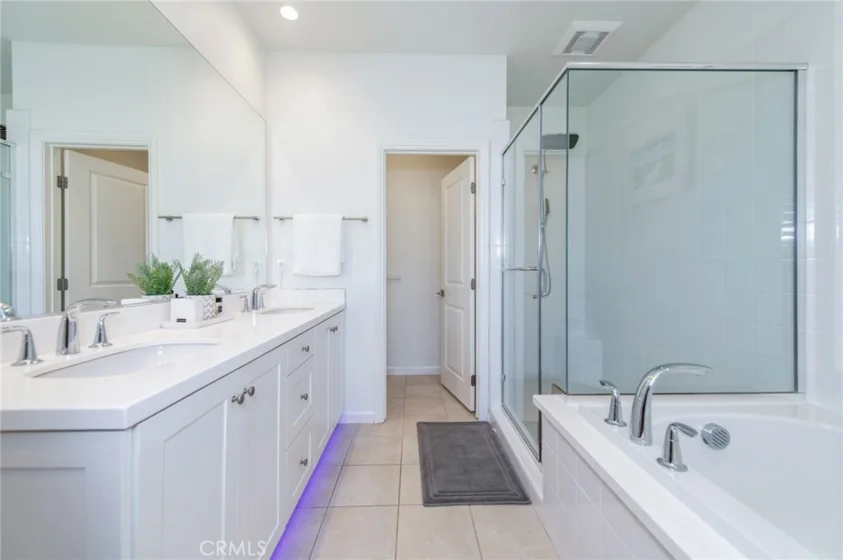 105 Breakwater photo 22