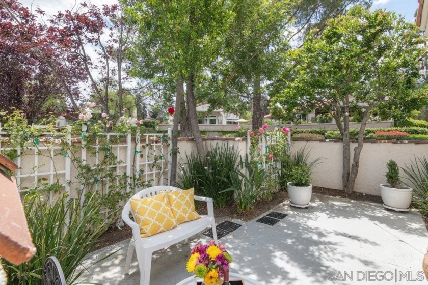 22905 Turnberry Court photo 5