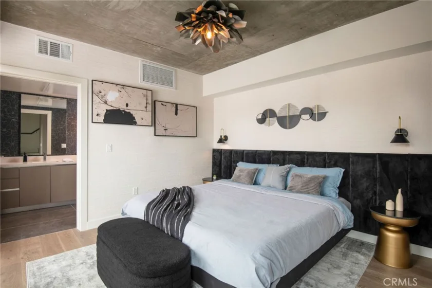 380 Cordova Street #413 photo 14