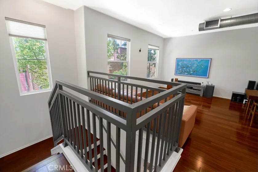 309 Metro Court photo 30