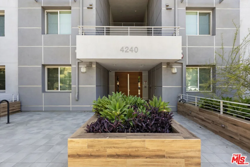 4240 Laurel Canyon Boulevard #105 photo 1