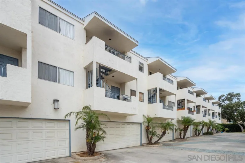 880 Home Avenue #B photo 1