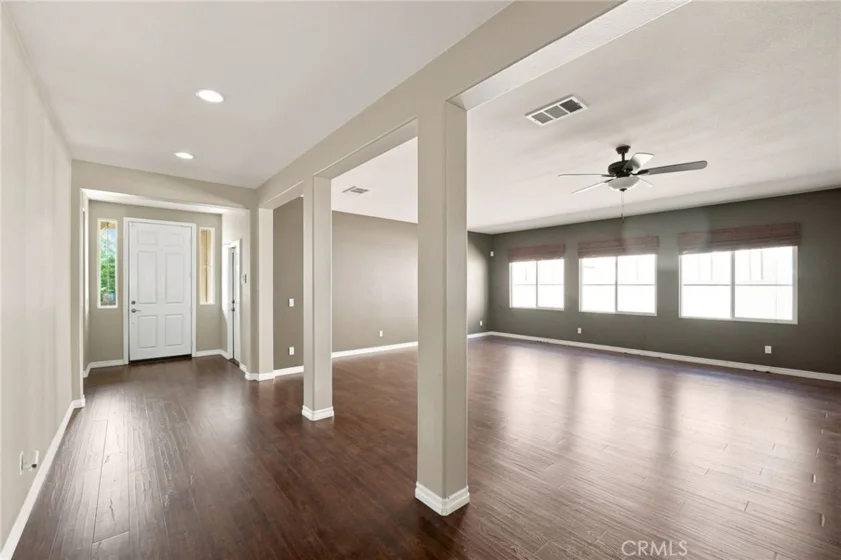 30580 Fox Sedge photo 6