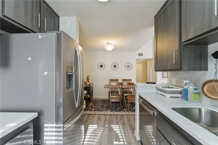 15425 Sherman Way #240 photo 19