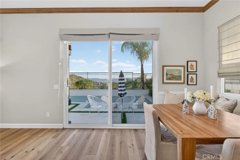35685 Abelia photo 25