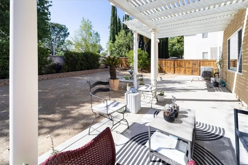 30940 Branford photo 37