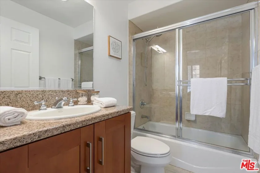 107 N Swall Drive #303 photo 16