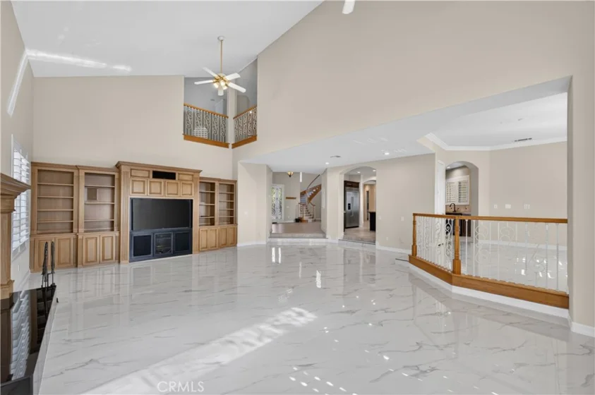 21100 Paseo Montana photo 14