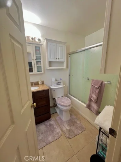 812 Inglewood photo 40