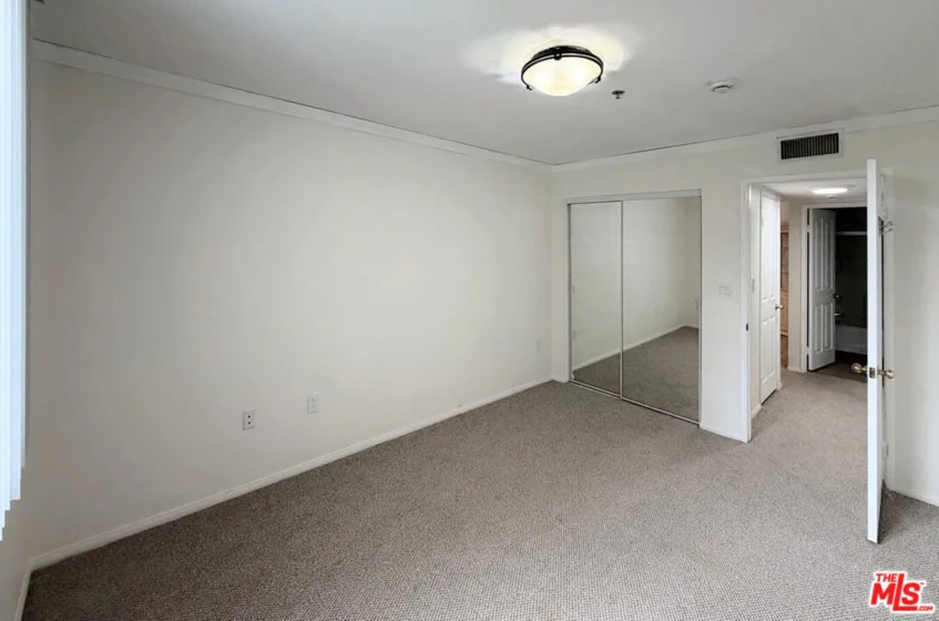 4501 Cedros Avenue #201 photo 8