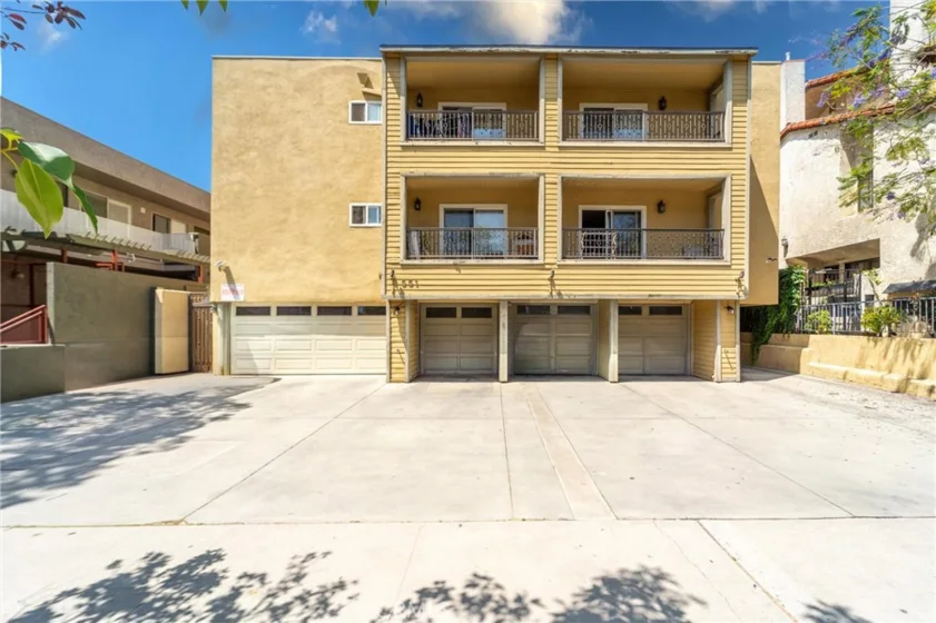 551 W Stocker Street #3 photo 1