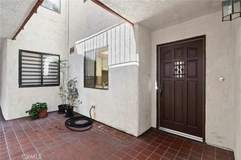 7625 Reseda Boulevard #104 photo 1