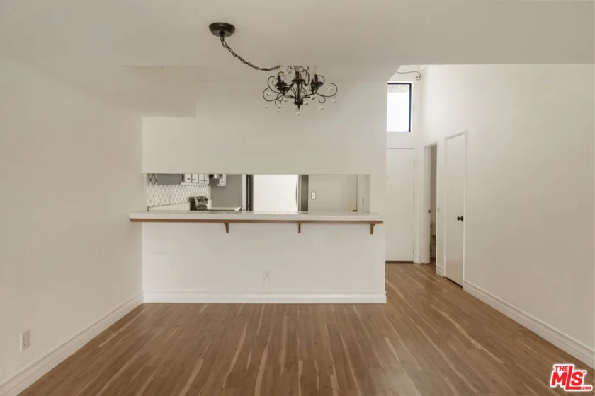 1900 Vine Street #403 photo 4