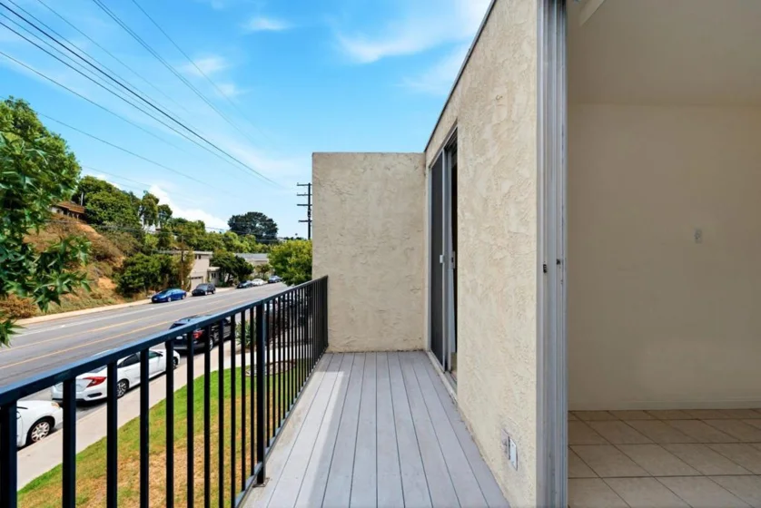 2850 Reynard Way #16 photo 14