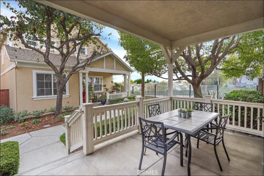 10 Bluff Cove photo 31