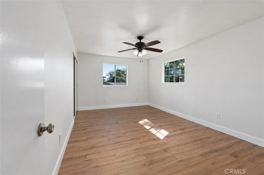 569 E Street #1 photo 23
