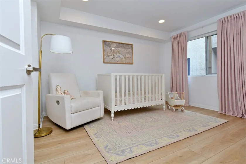 10918 Morrison Street #3 photo 14