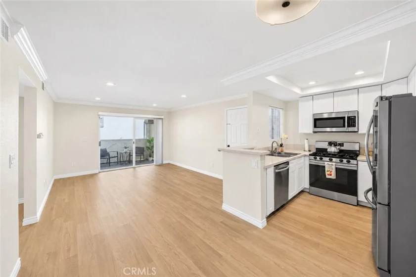 16377 Lakeshore #6K photo 33