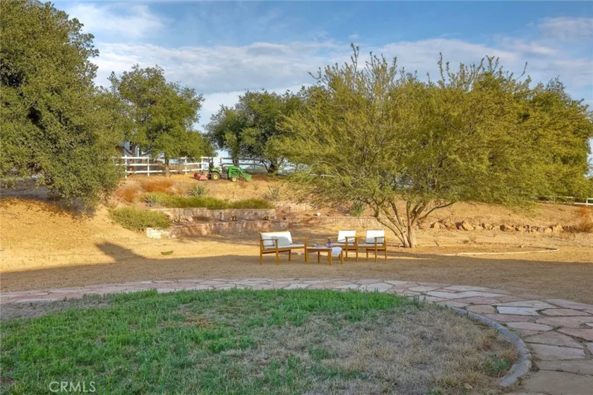 21977 Paseo Chico photo 42
