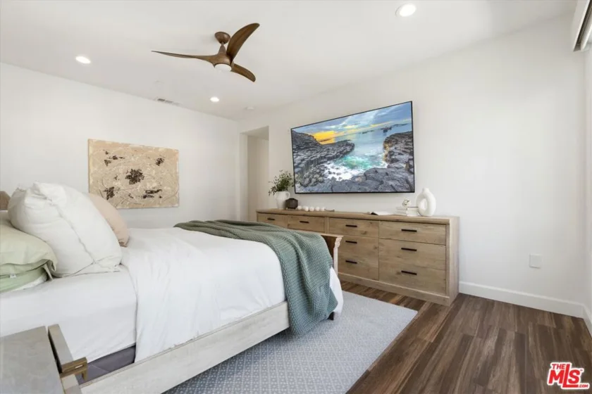12883 Runway Road #1 photo 18