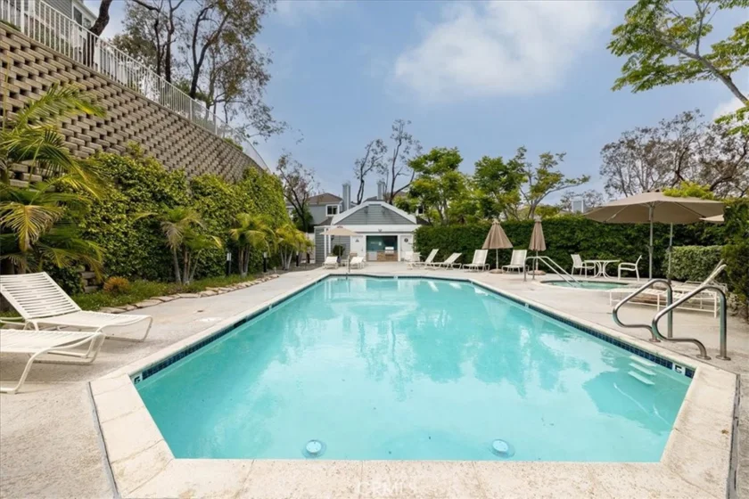 121 Santa Rosa Court photo 21