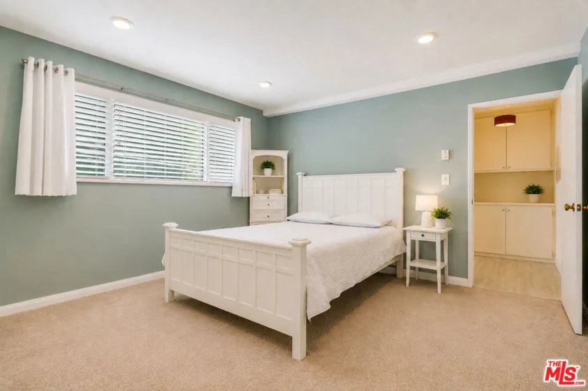 404 San Vicente Boulevard #204 photo 13