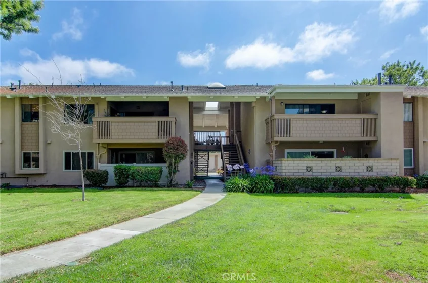 8877 Lauderdale Court #210F photo 1