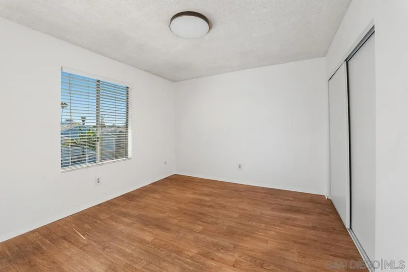 4240 Menlo Avenue #19 photo 14
