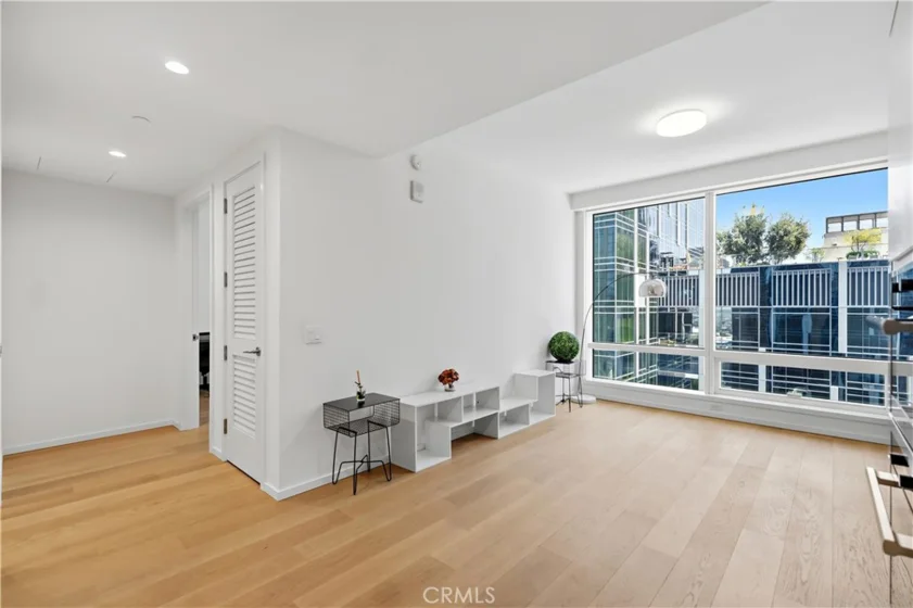877 S Francisco #2503 photo 35