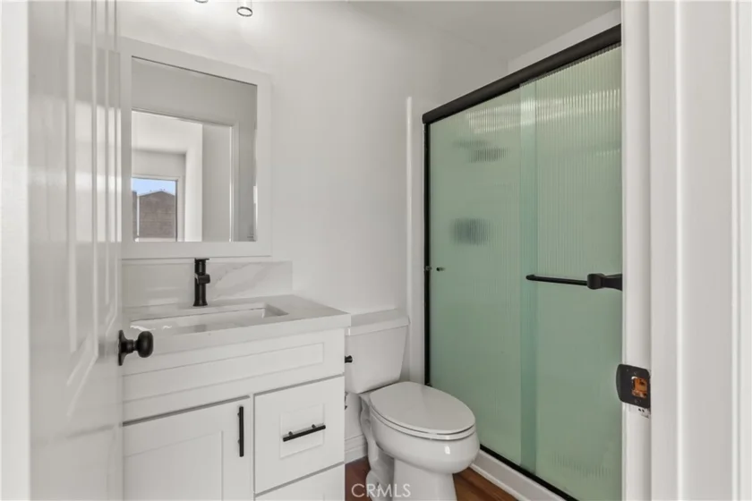 164 Brookline Lane photo 32