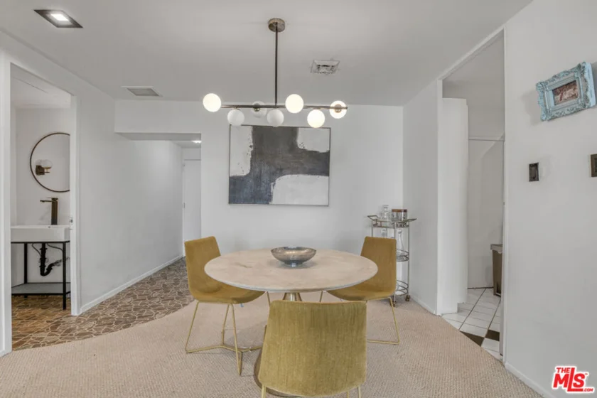 10433 Wilshire Boulevard #808 photo 34